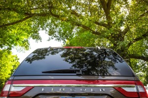 2015 Lincoln Navigator rear