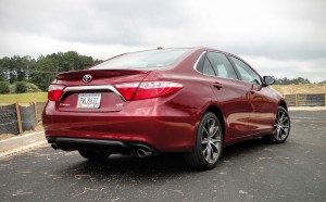 2015 Toyota Camry XSE rear