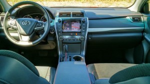 2015 Toyota Camry XSE dashboard