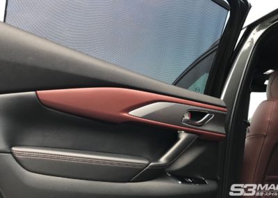 Mazda CX-9 doors