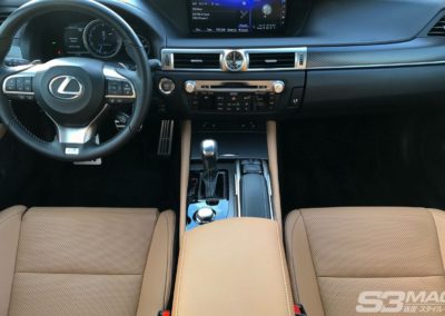 Lexus GS dash interior flaxen nuluxe striated black