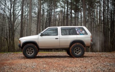 Lifted Nissan Pathfinder : D21 (1987-1995)