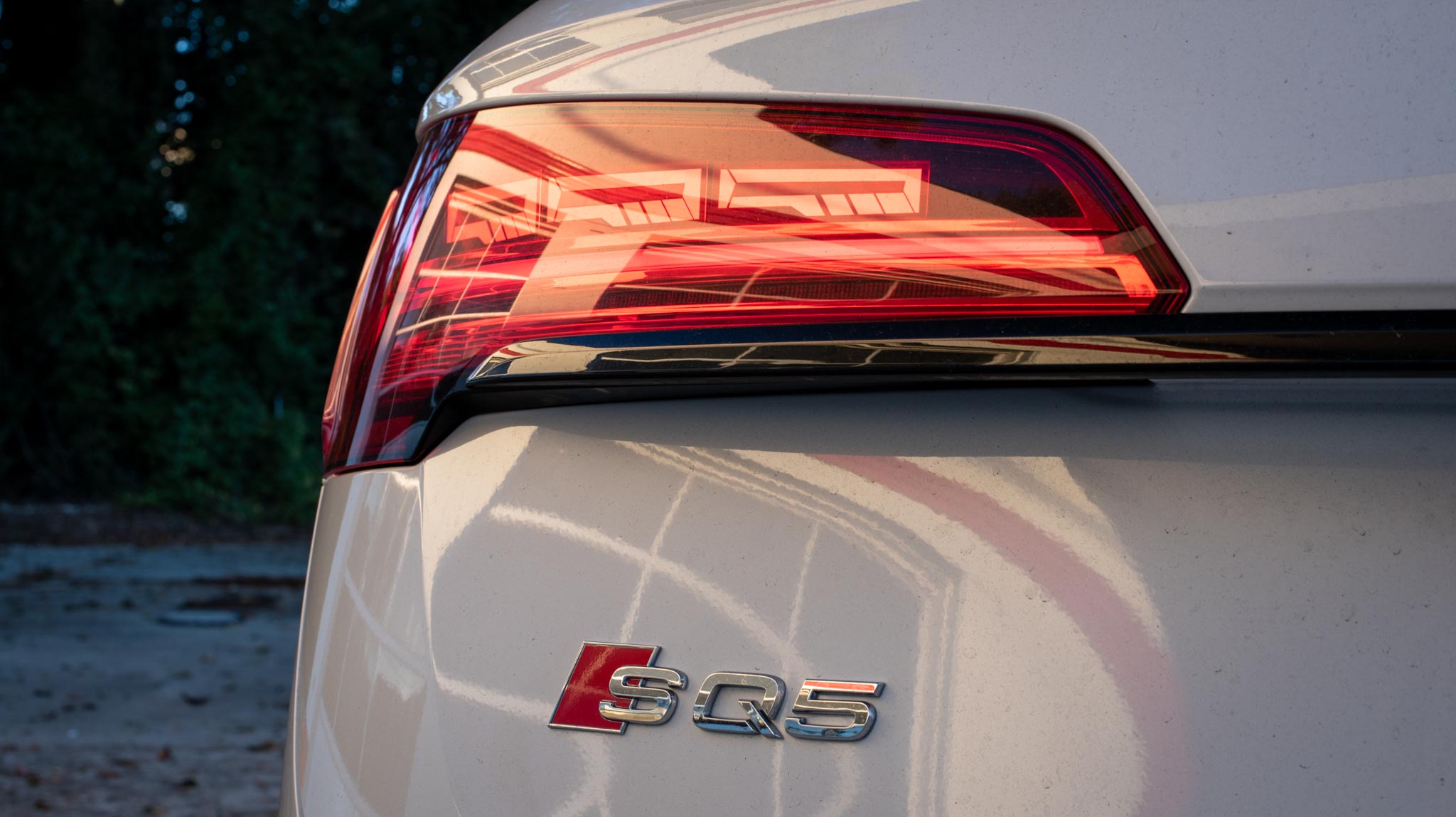 Audi SQ5 taillights