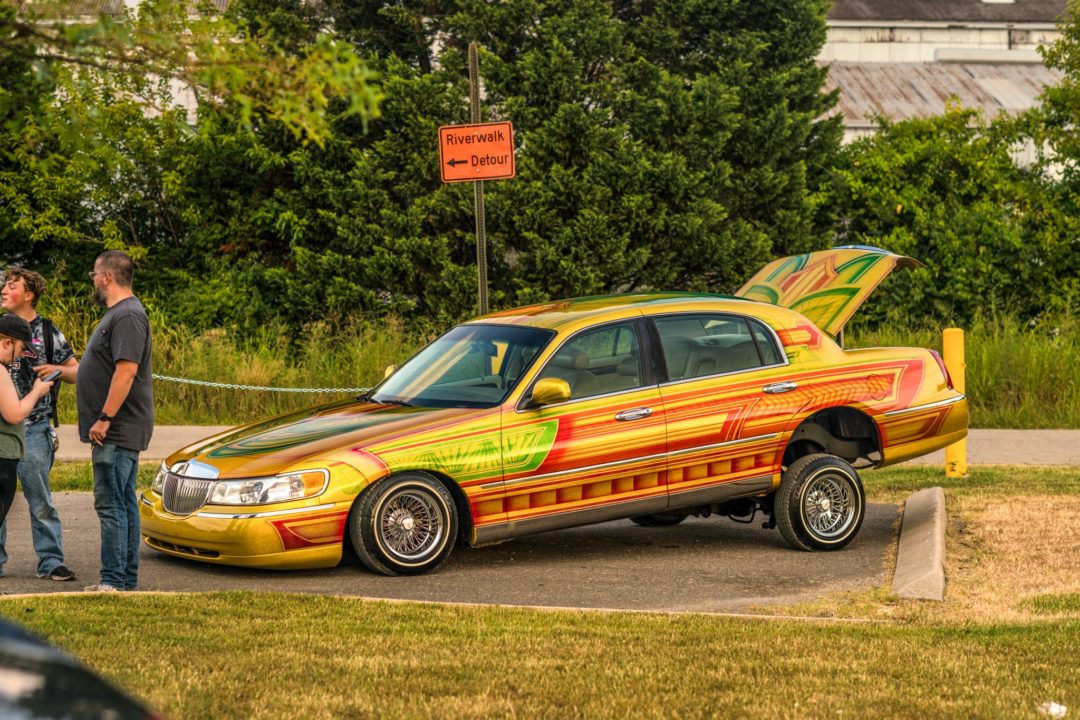 Lowrider Lincoln Town Car