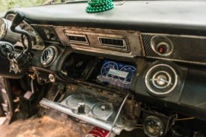 bluetooth radio vintage car