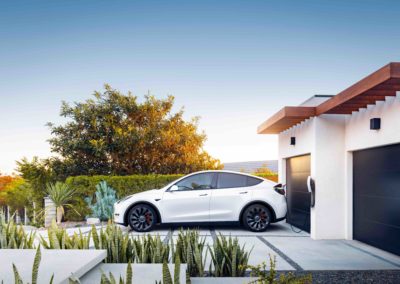 Teslas are asking owners to limit charging in Texas