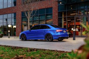 lowered Audi RS3