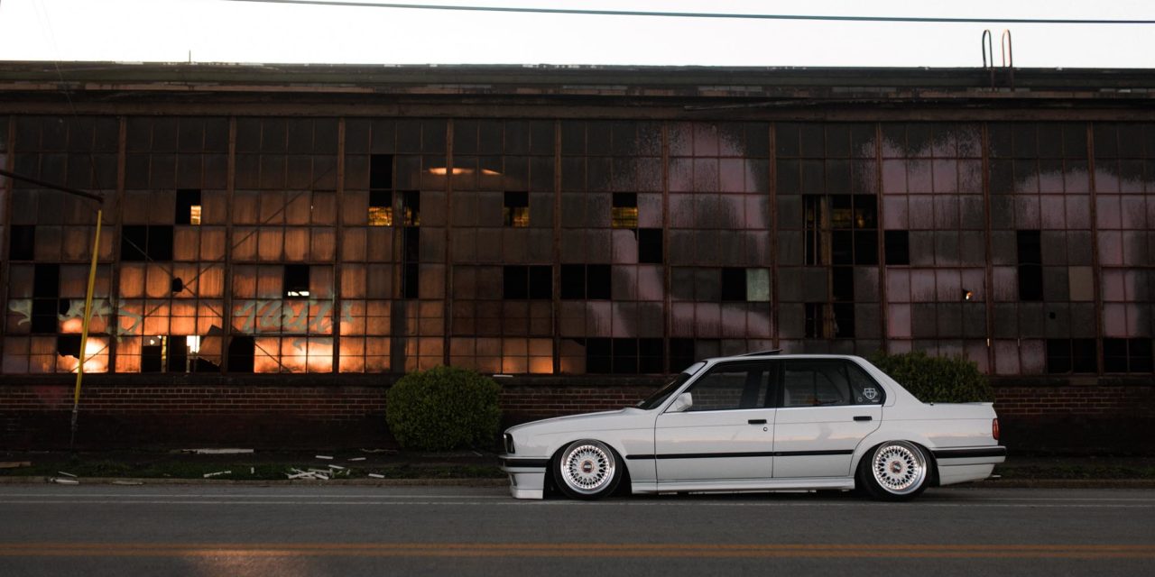 BMW E30 Sedan – the energy of an era