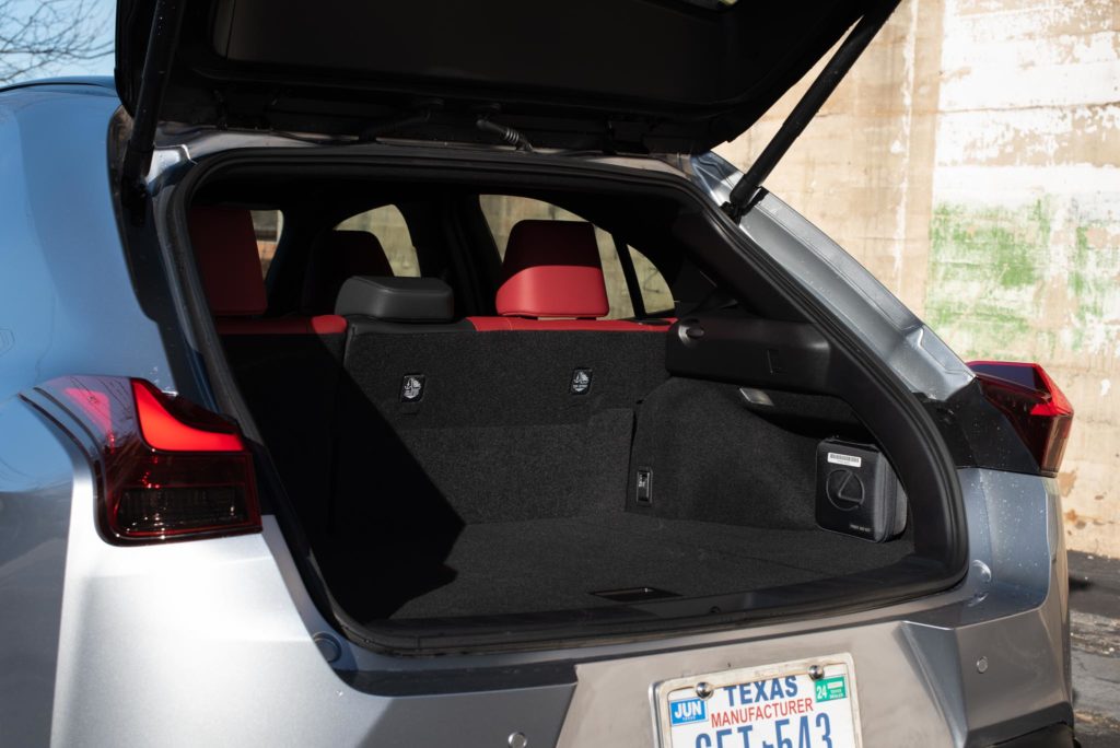 Lexus UX trunk space