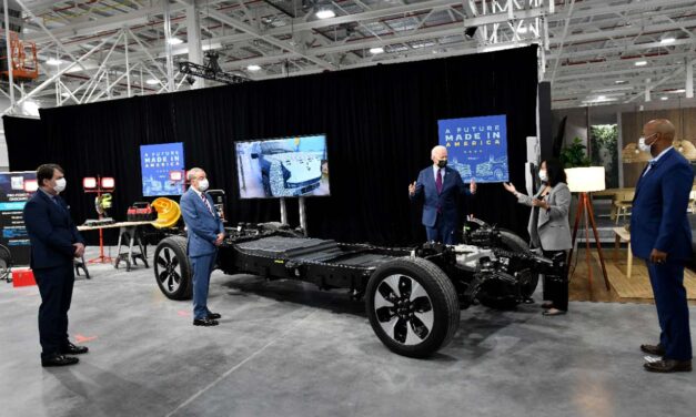 Ford halts EV battery plant in Michigan