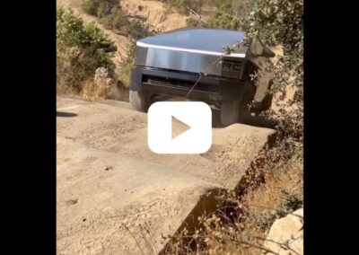 Cybertruck goes off-road – and it ain’t spectacular