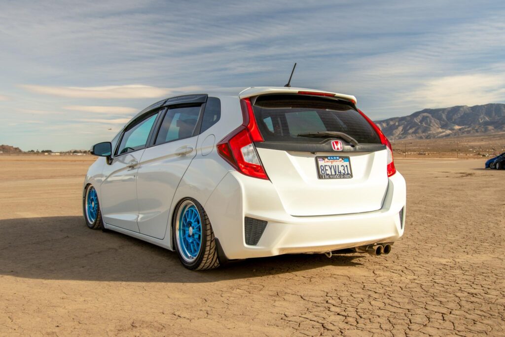 Lowered Honda Fit-20 - S3 Magazine