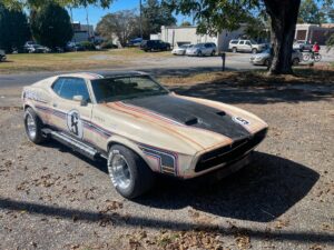 Mach 1 Mustang restomod