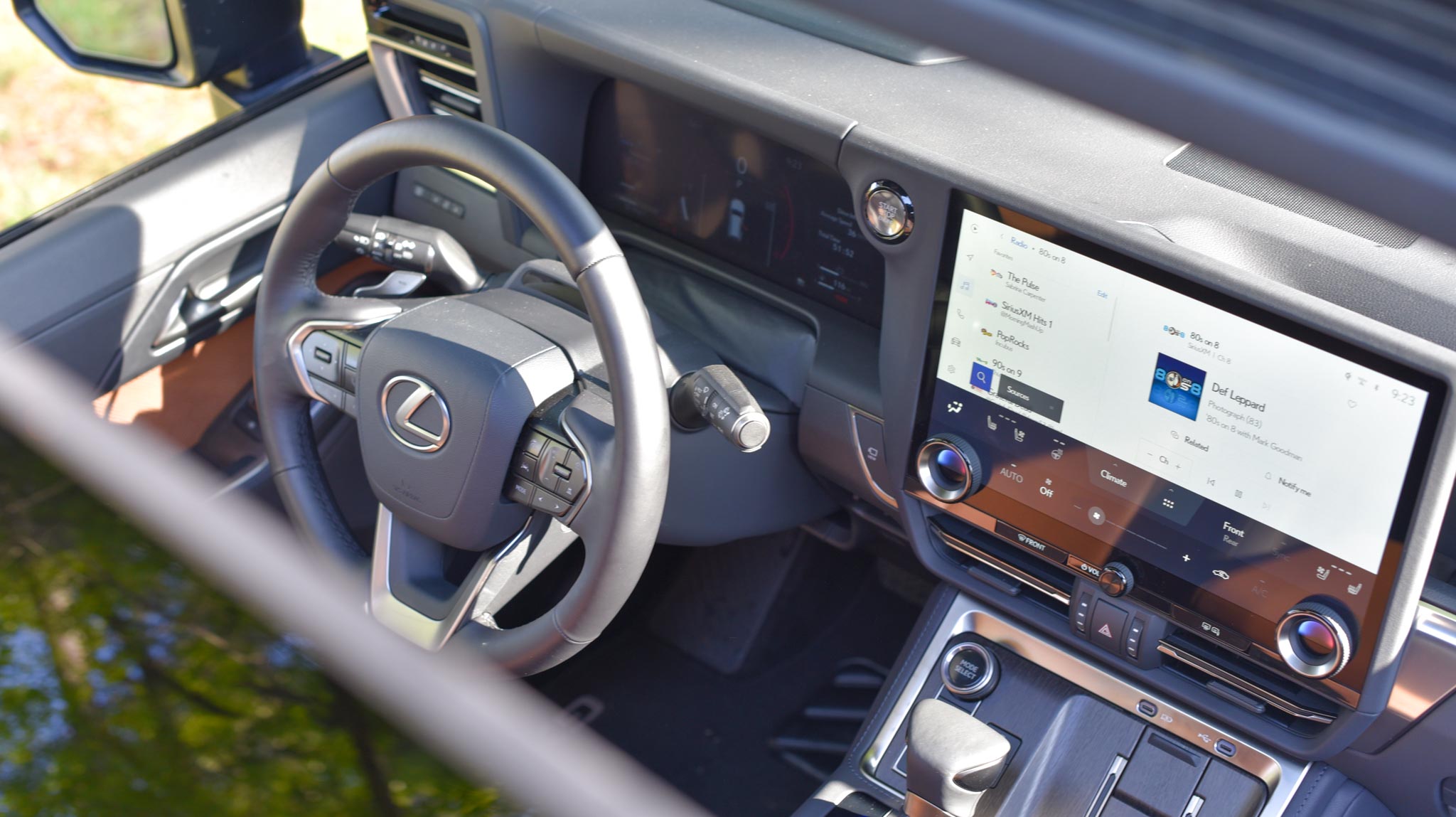 Lexus GX 550 interior