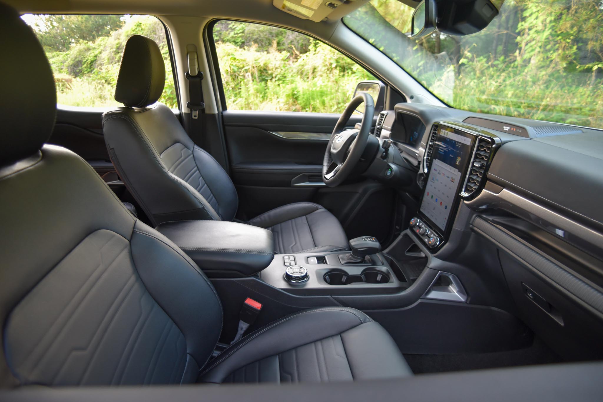 2024 Ford Ranger interior