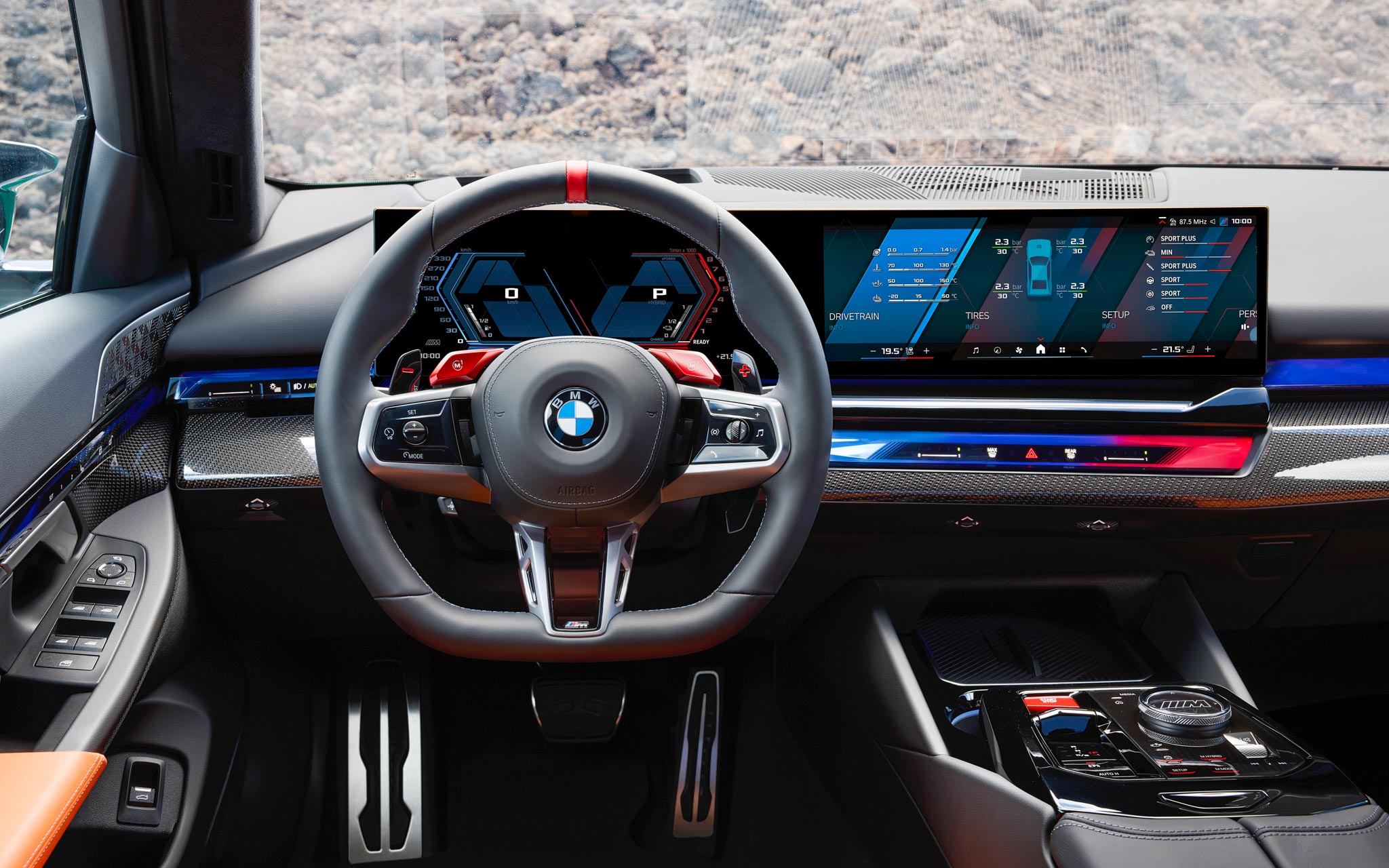 new BMW M5 dash