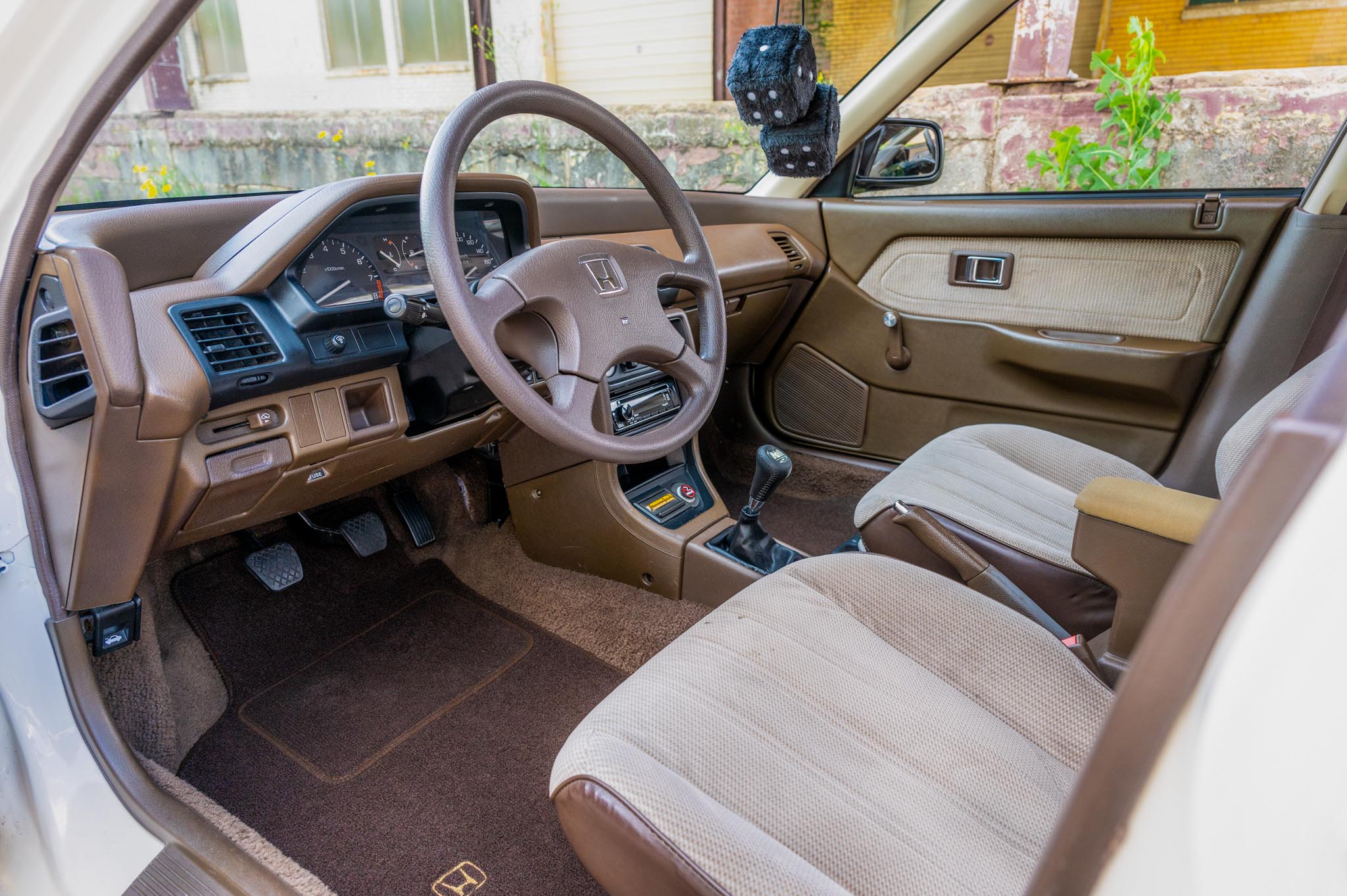 EF brown interior