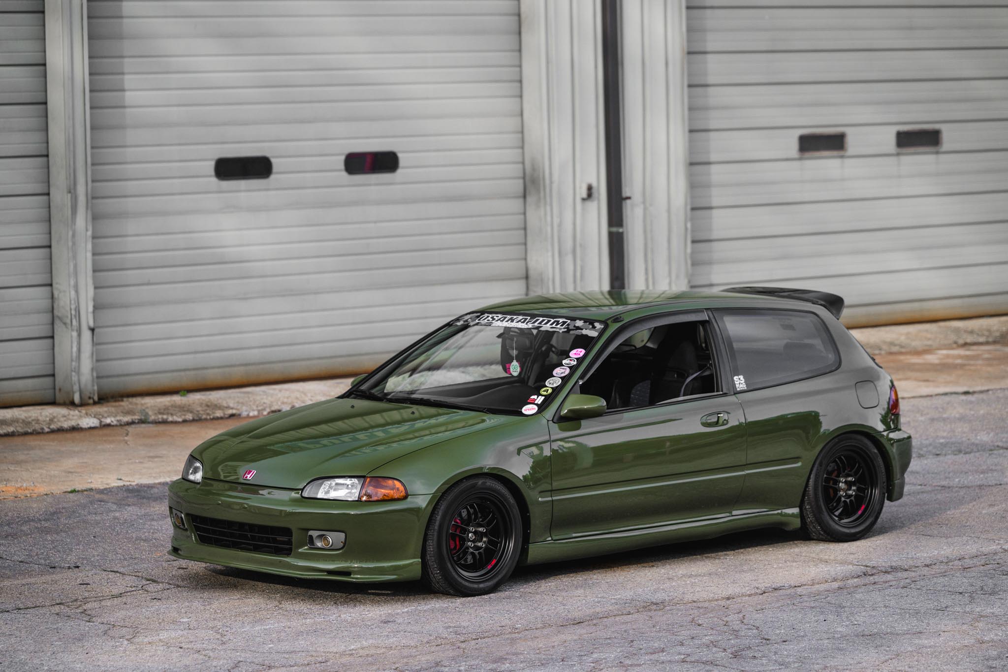 lowered EG hatch