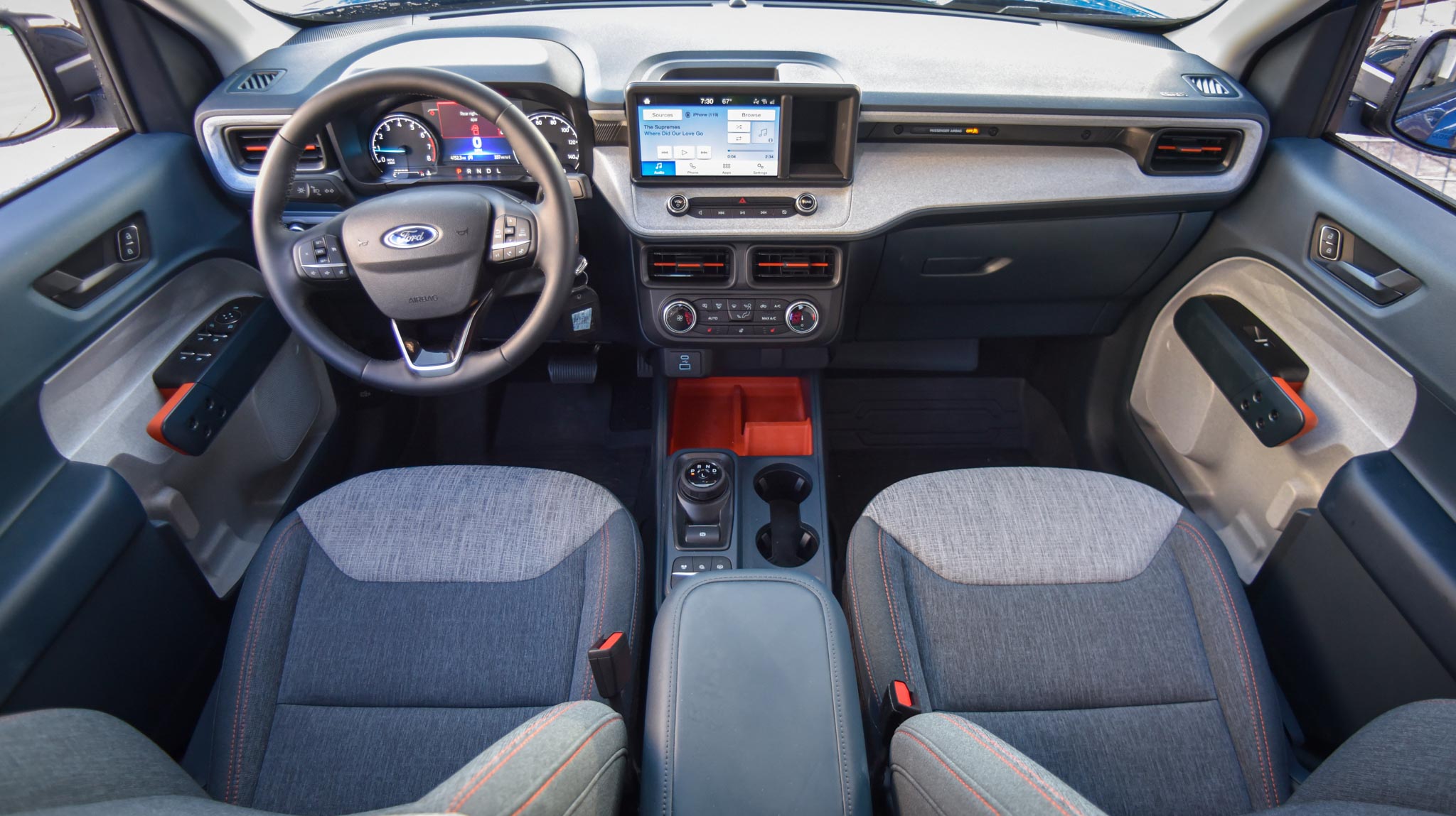 Ford Maverick interior