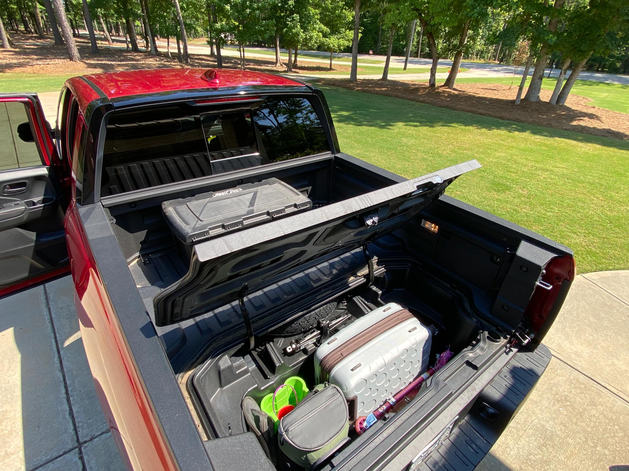 Honda Ridgeline trunk