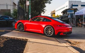 lowered Porsche 992