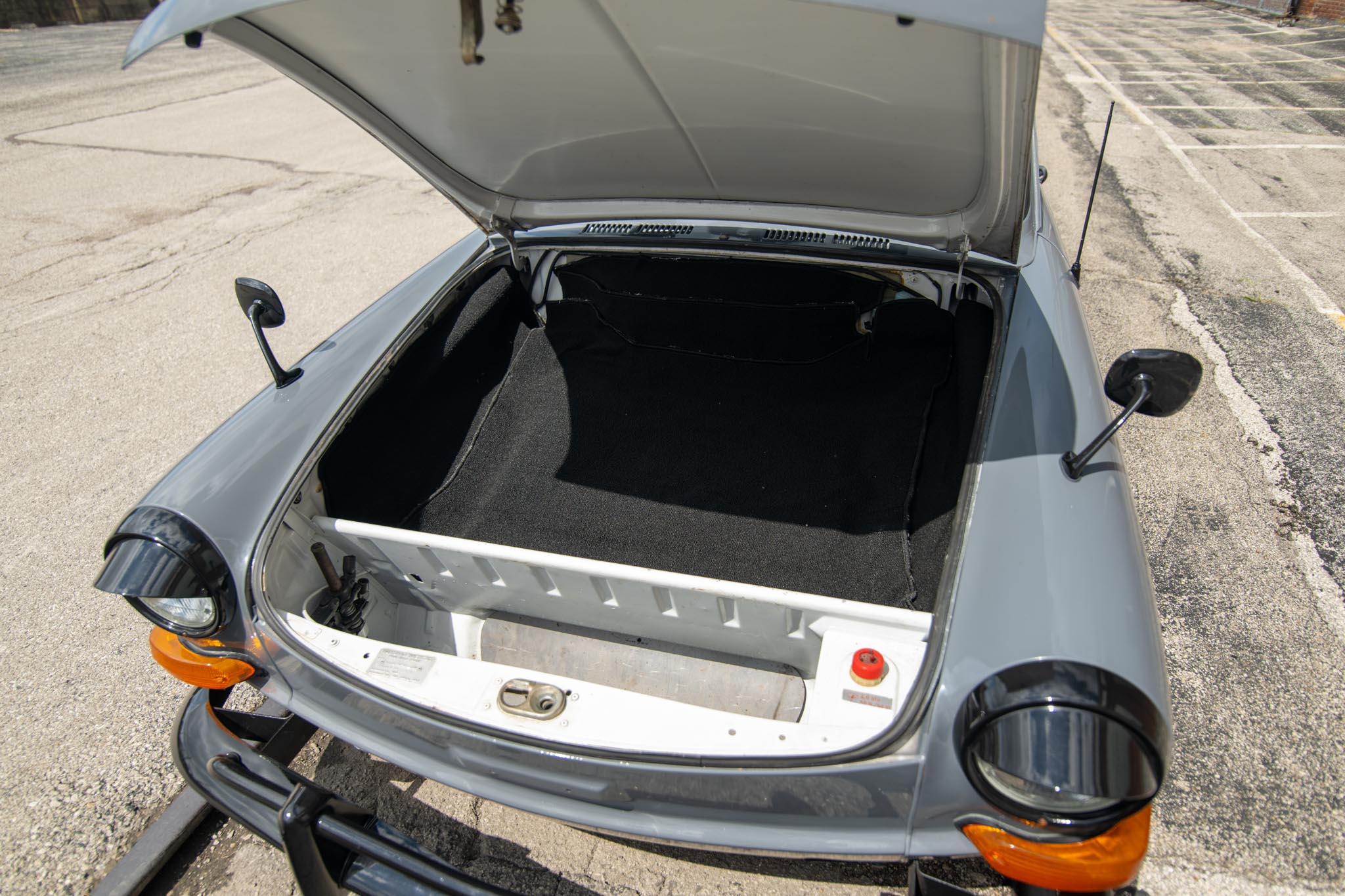 VW Squareback trunk