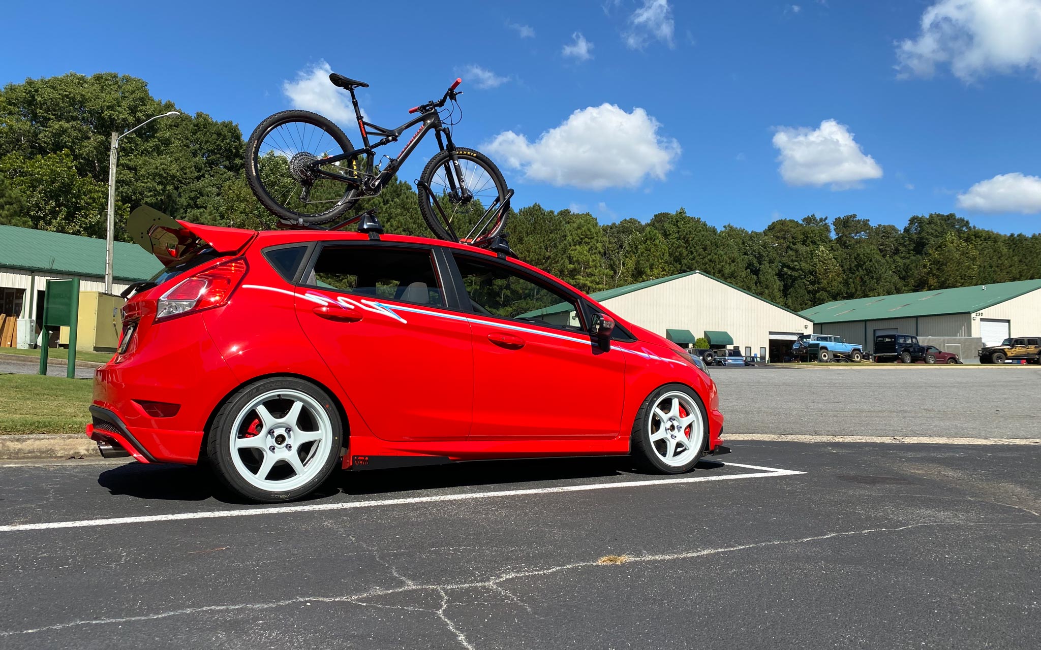 Fiesta ST white wheels