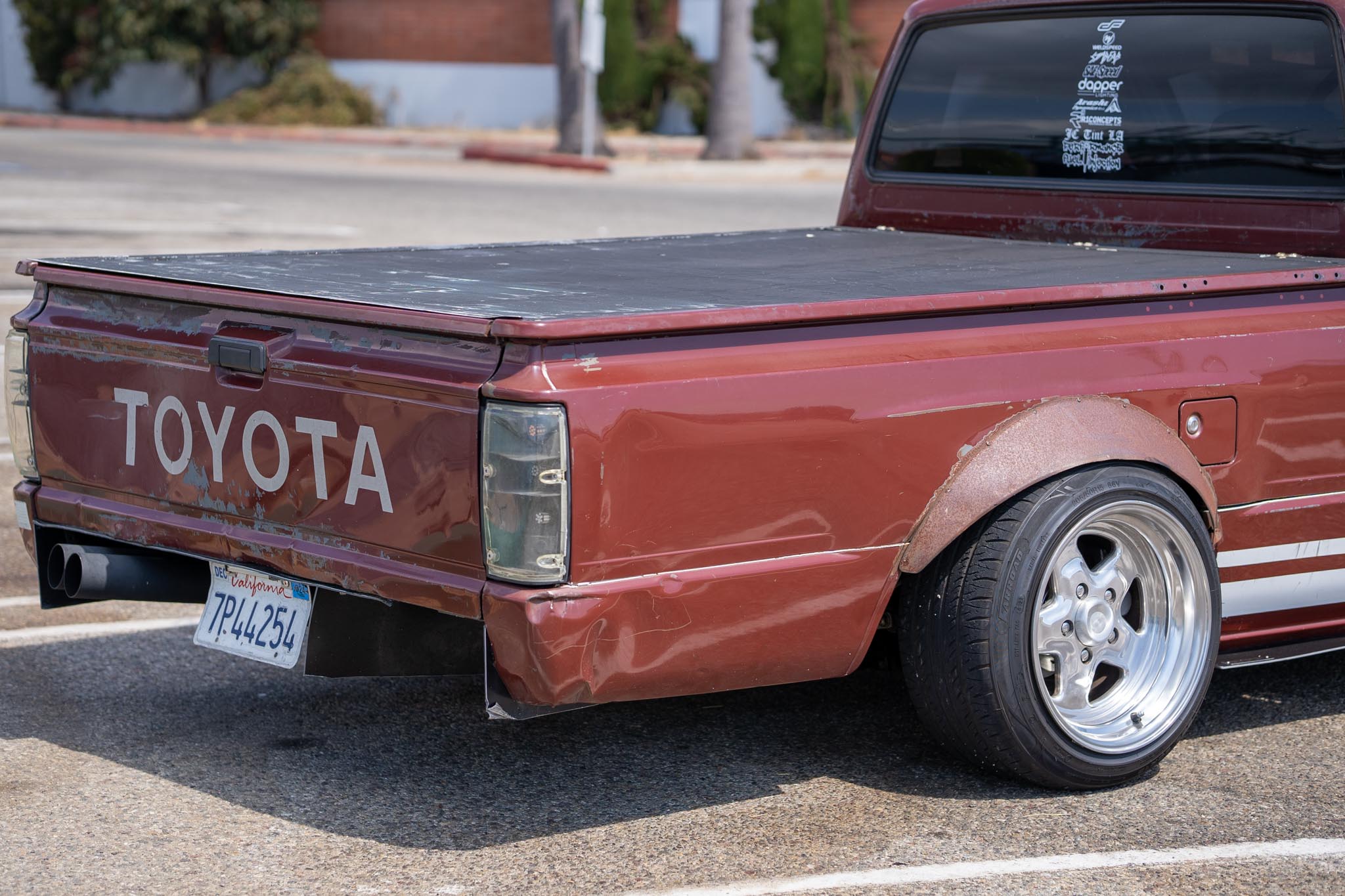 Toyota Pickup clear taillights