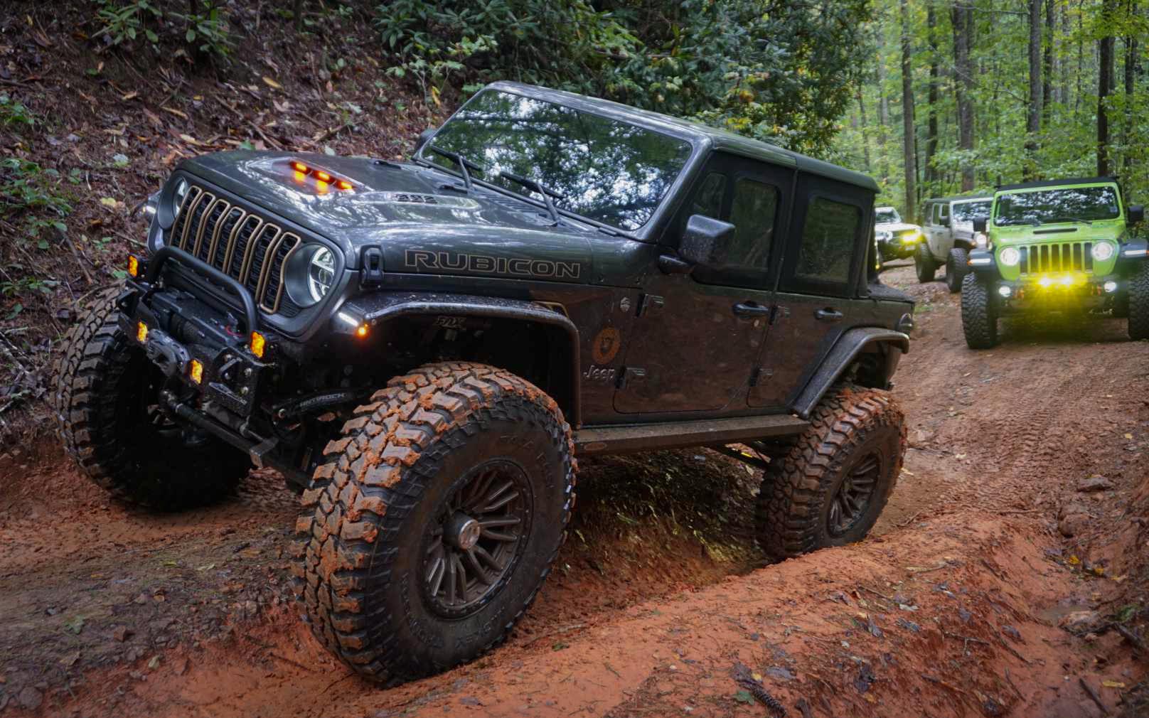 392 Jeep on 44 inch tires