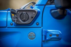 plug in hybrid Jeep Wrangler 4xE