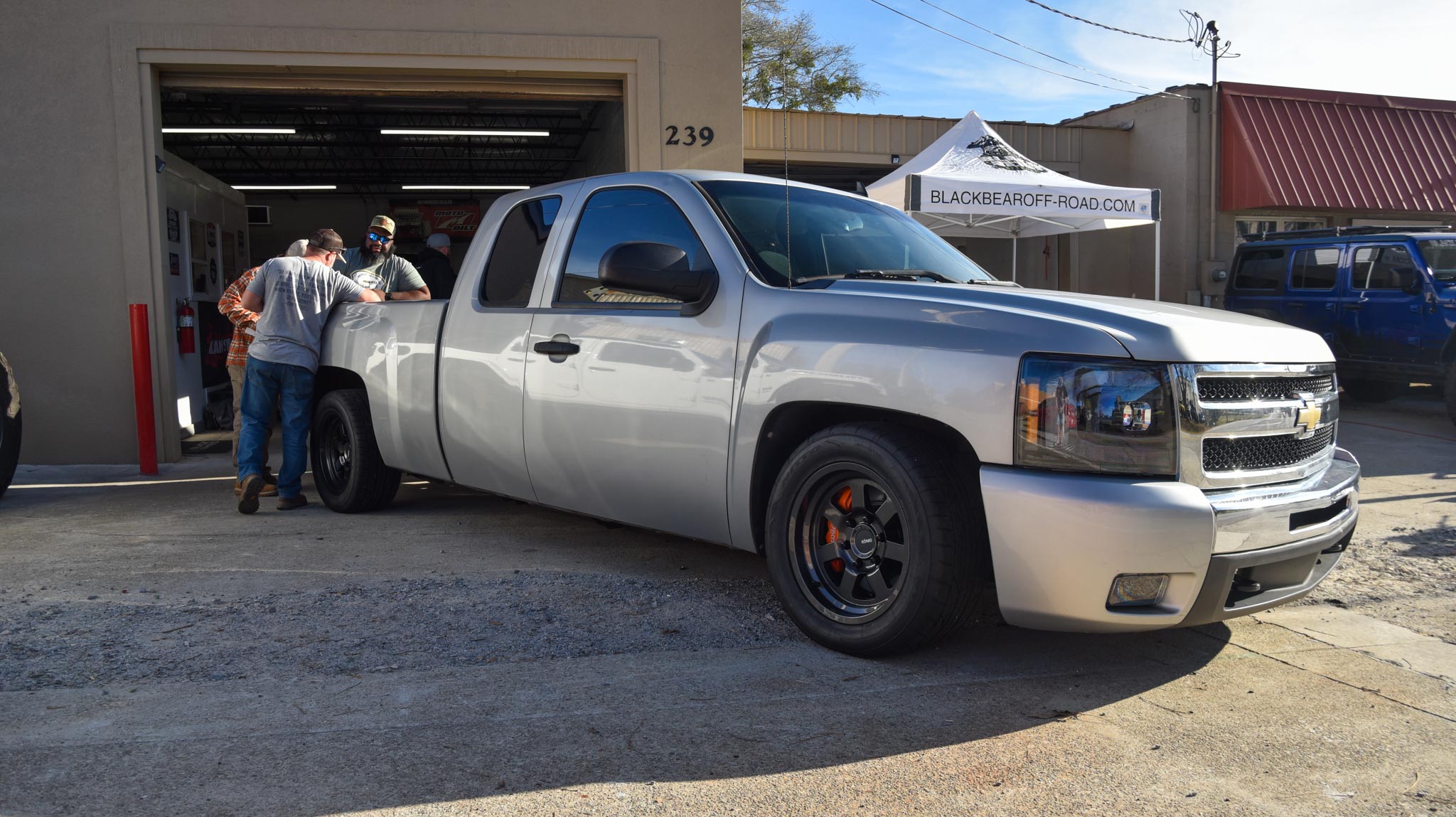 lowered silverado with Belltech 4/6 drop