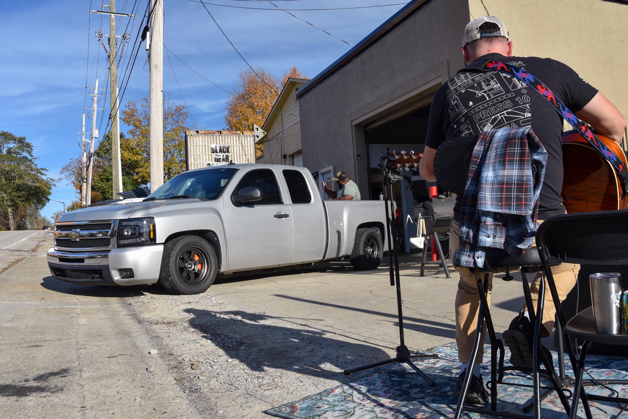 lowered silverado with Belltech 4/6 drop