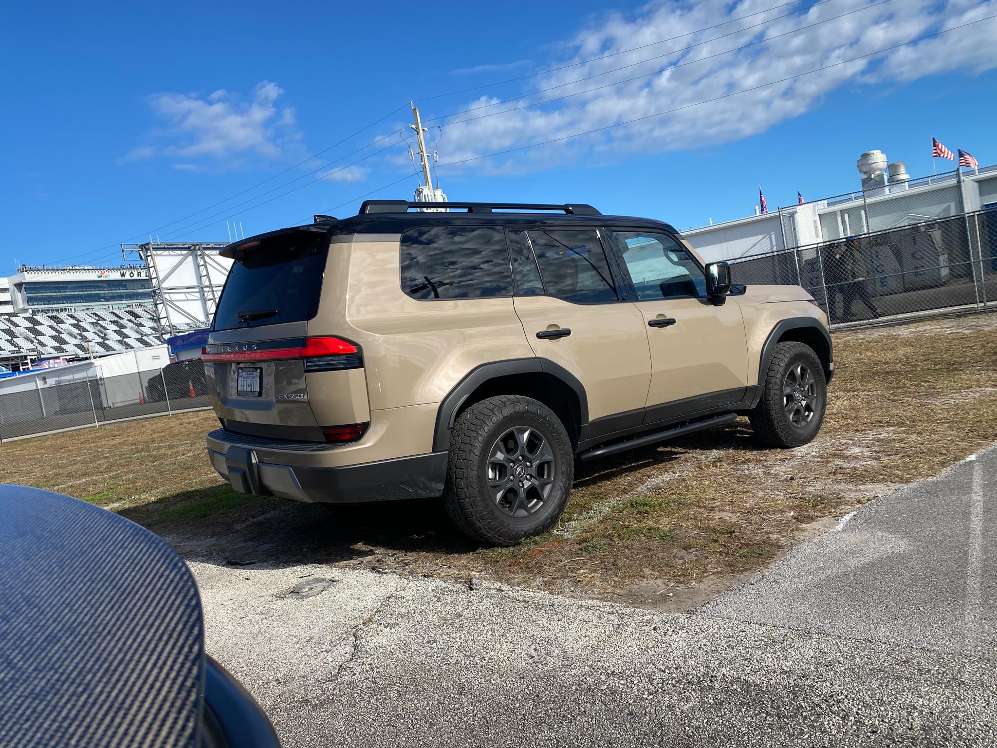 Lexus GX 550 Overtrail off-road version