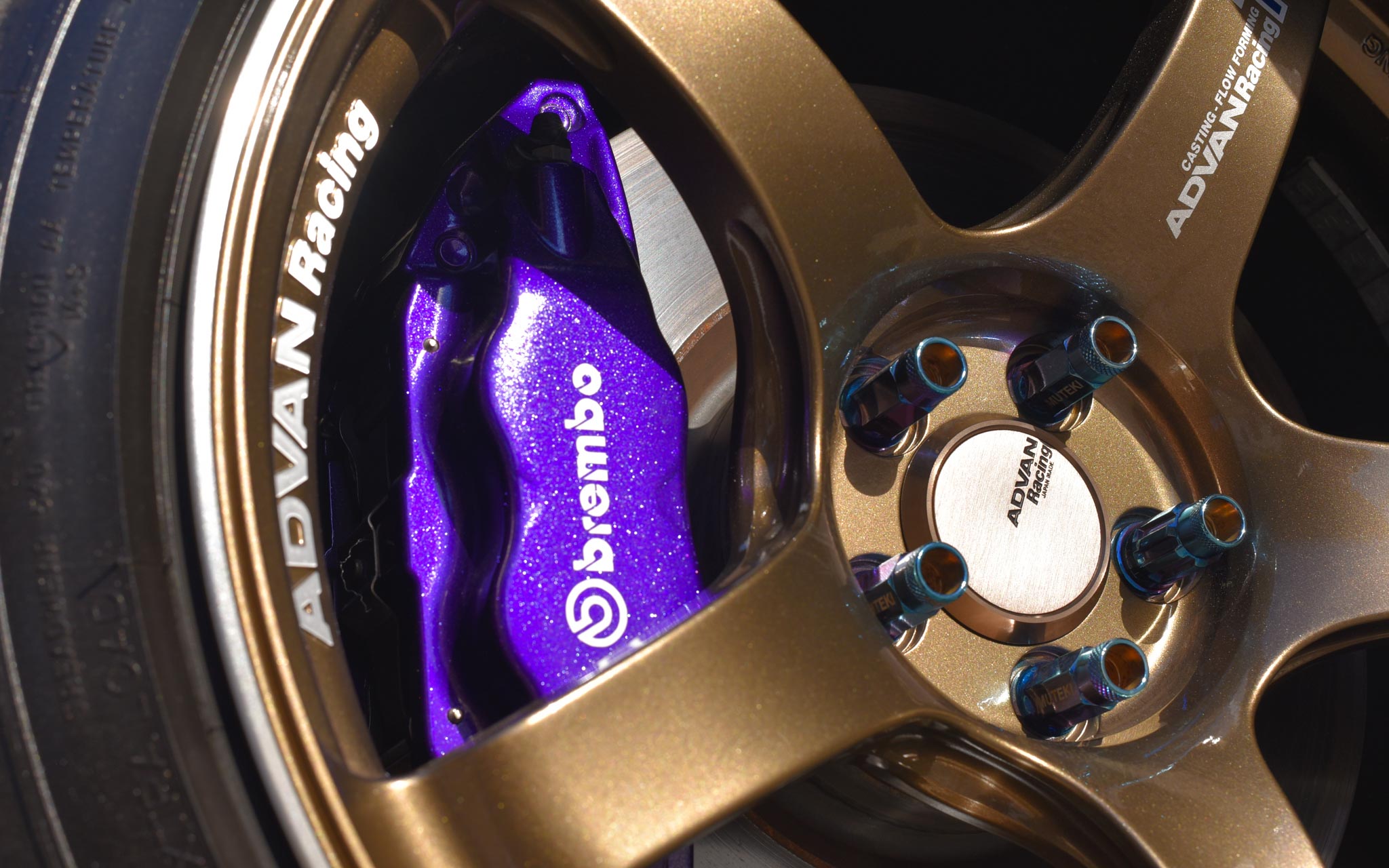 purple Brembo brakes