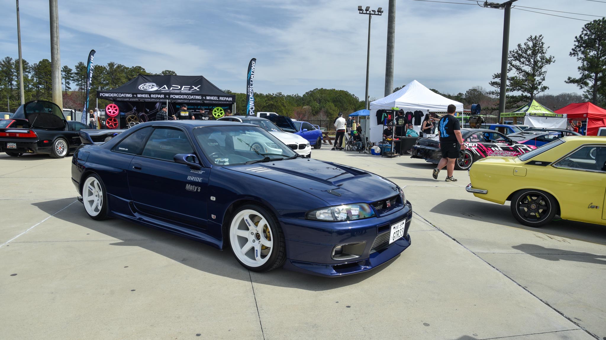 R33 Skyline