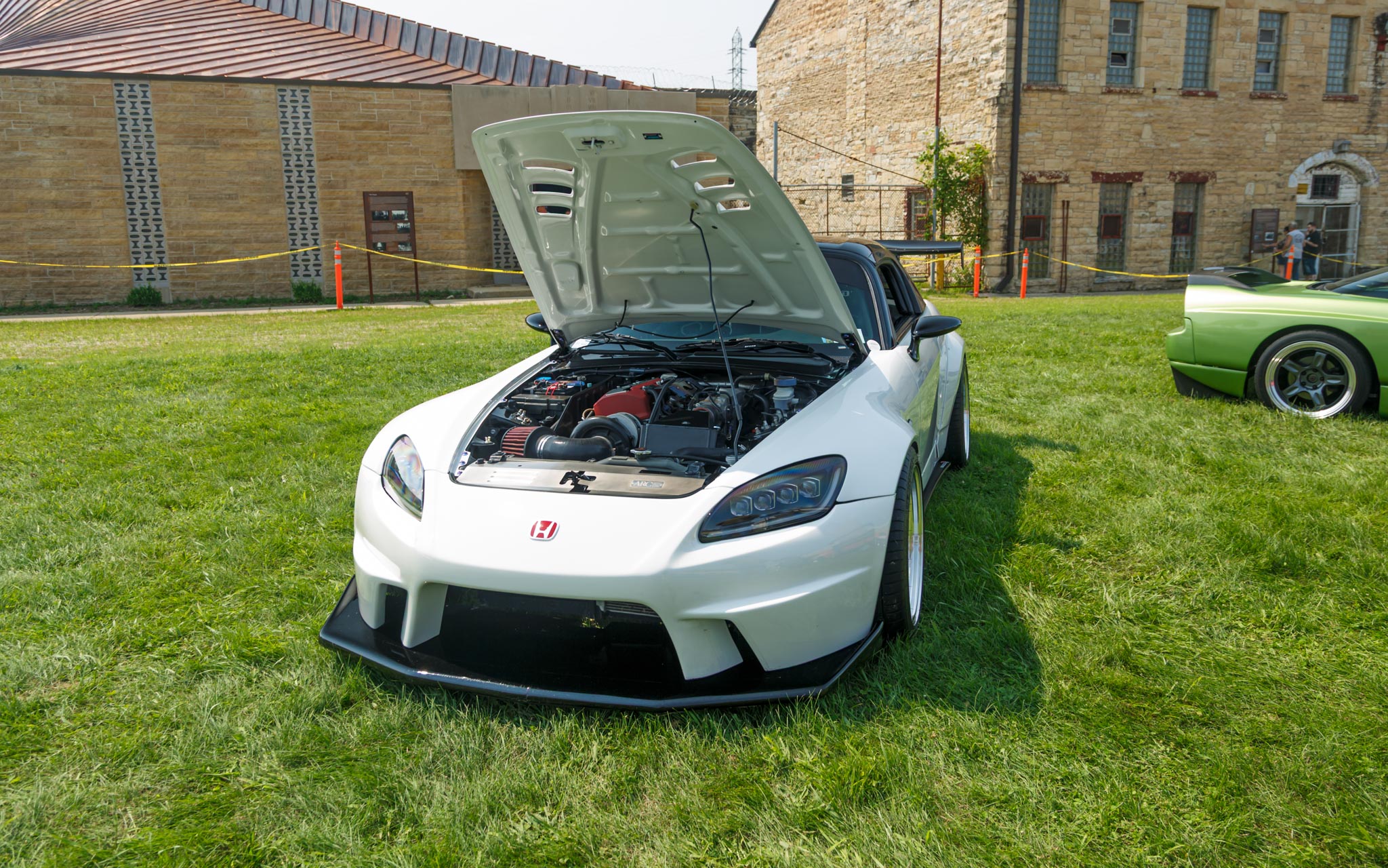 S2000