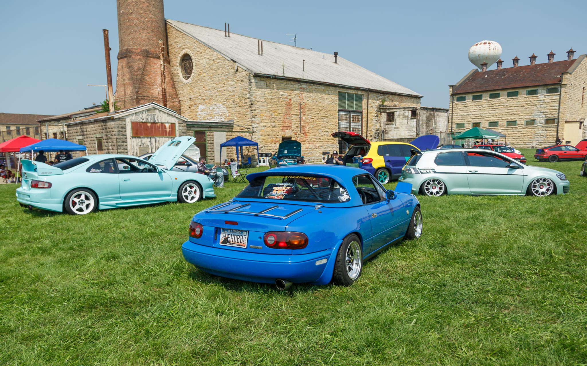 blue Miata