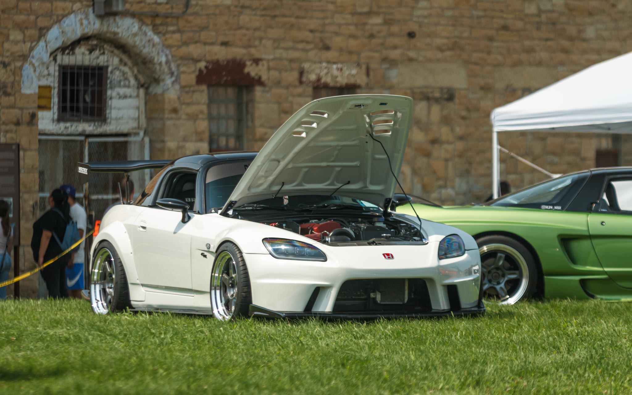 S2000