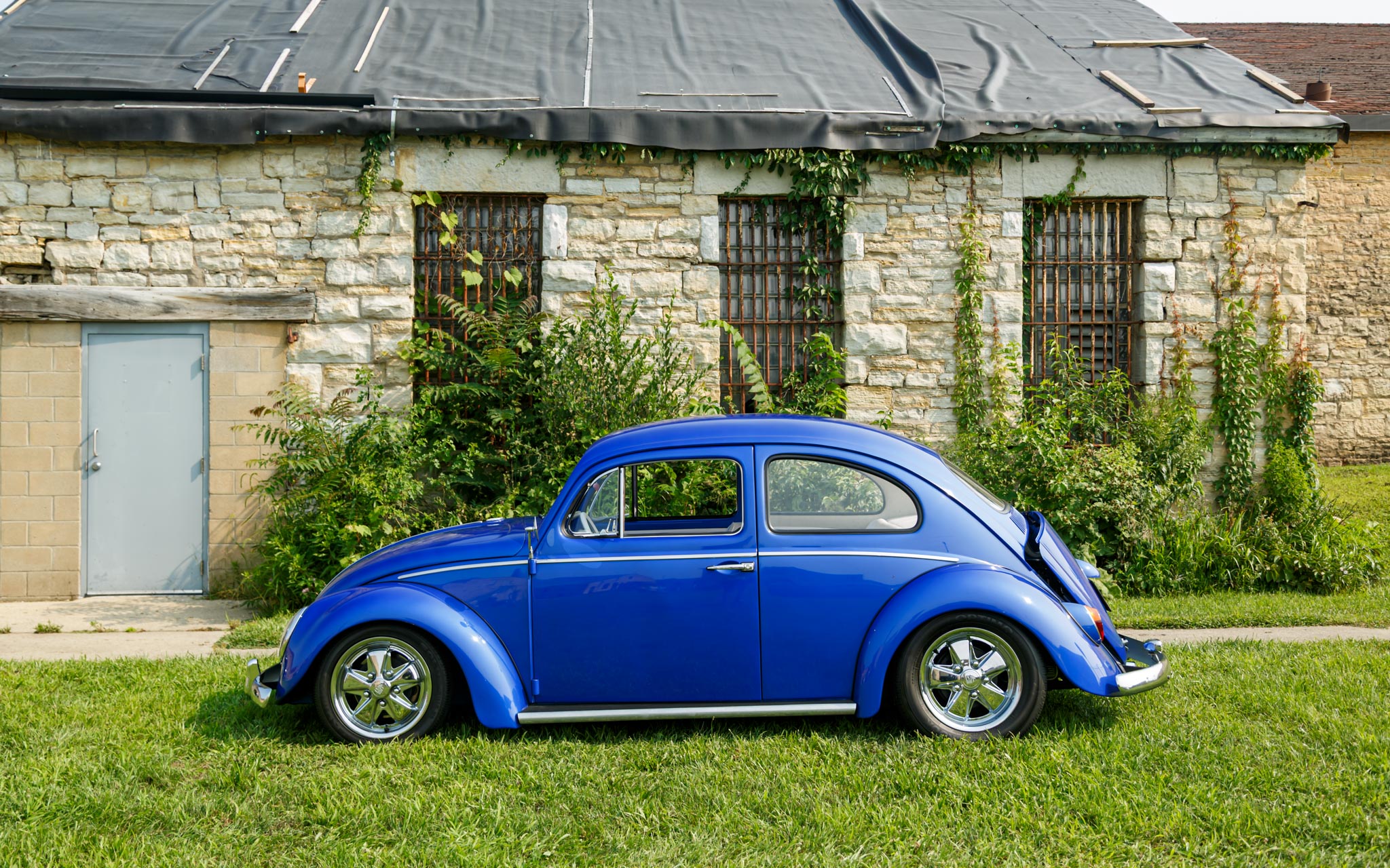 old VW bug blue