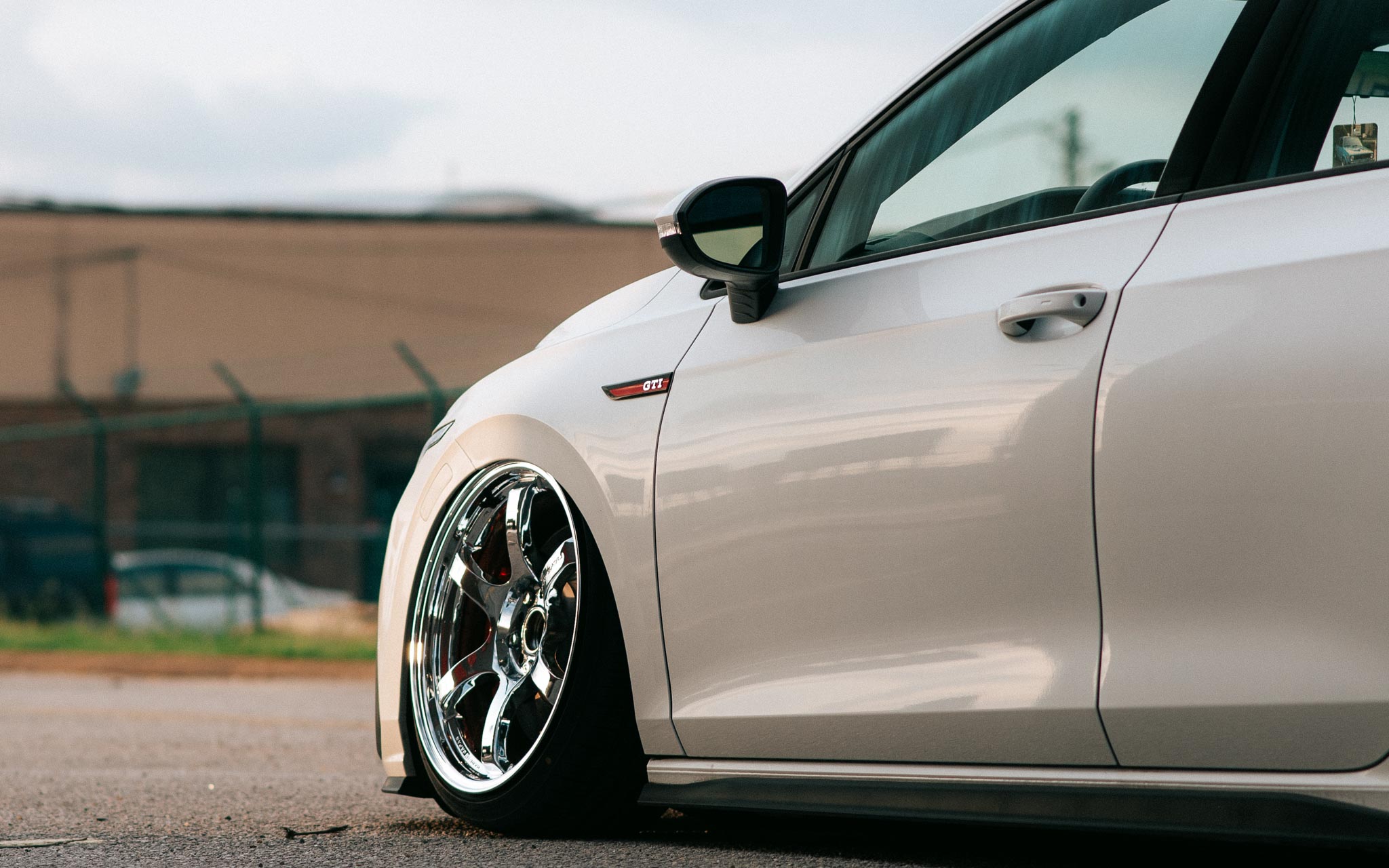 stanced MK8 GTI