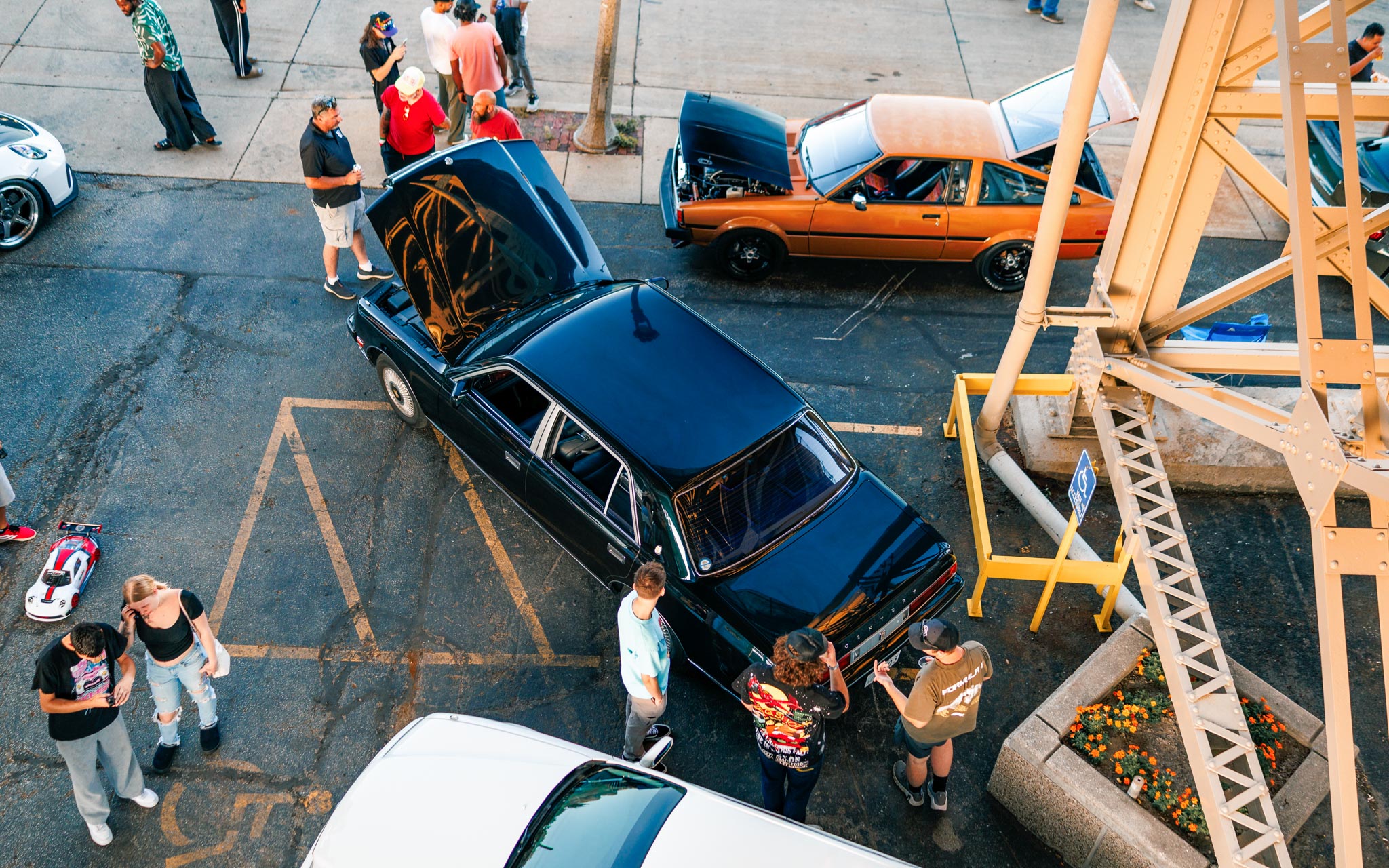 Toyota Century