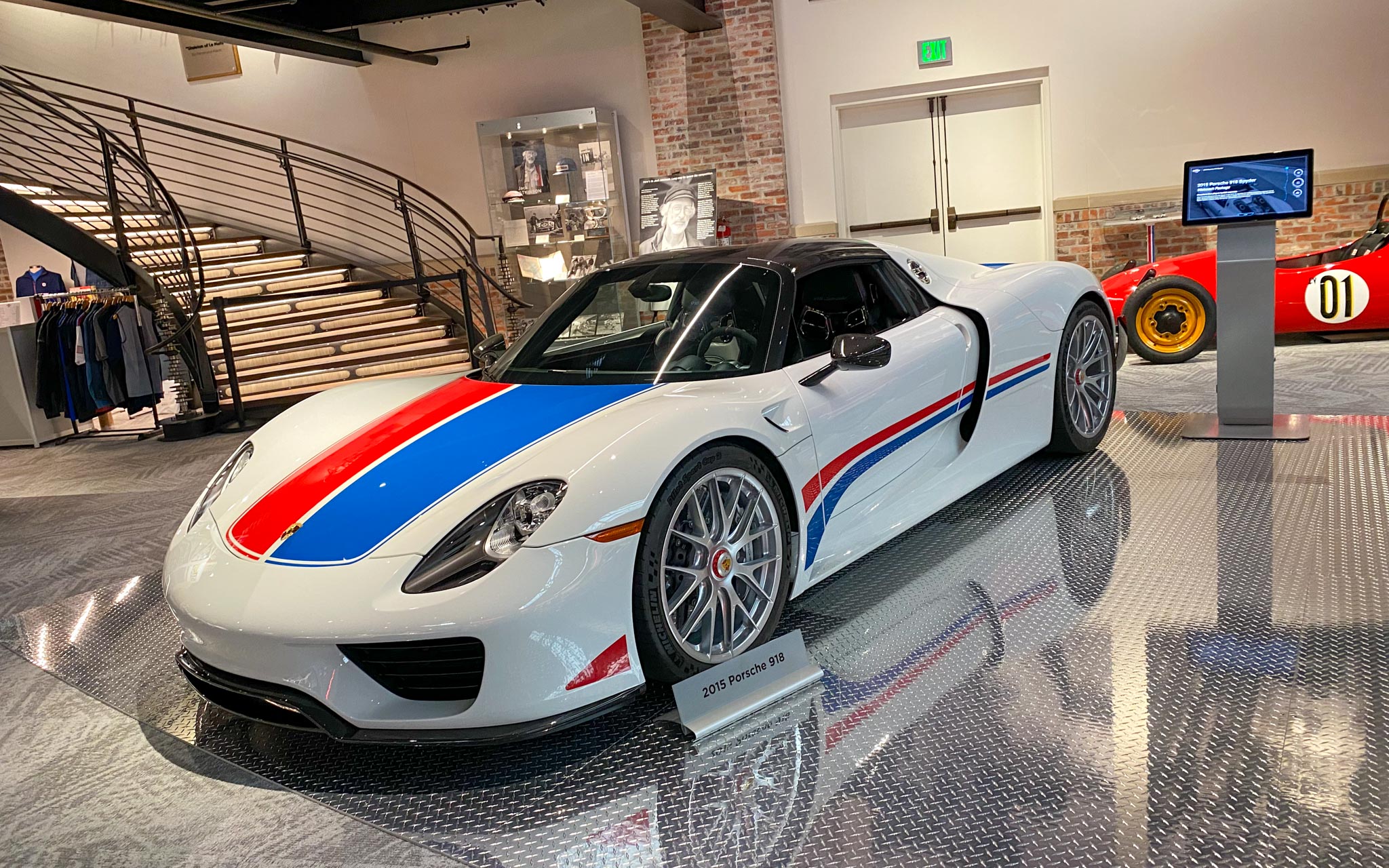 Porsche 918 brumos