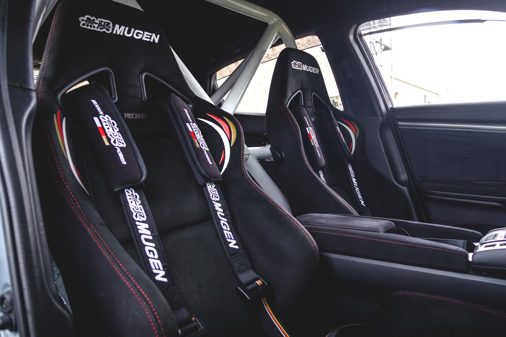 Mugen seats