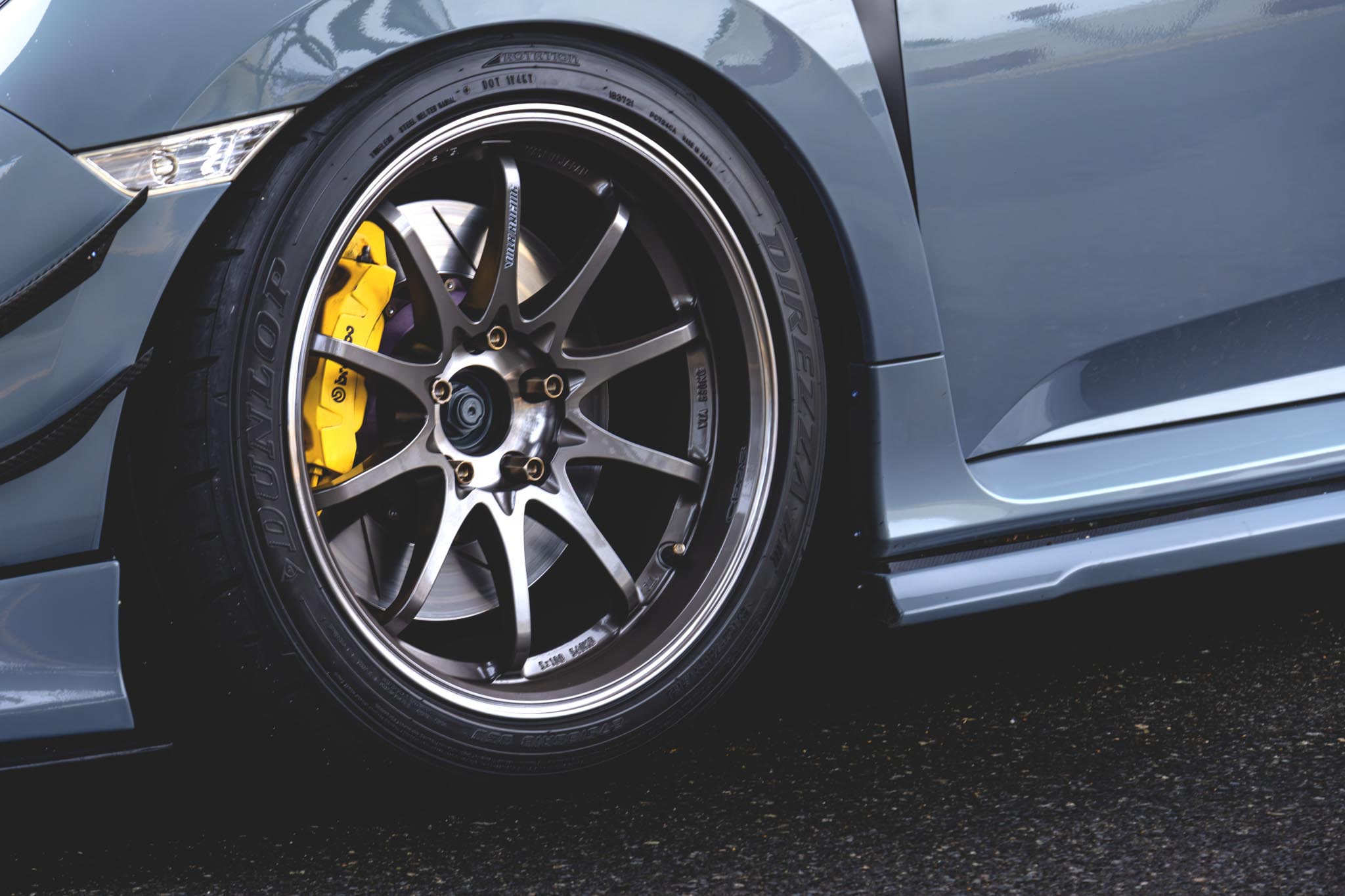 Volk CE28 type R 18x10.5 +25
