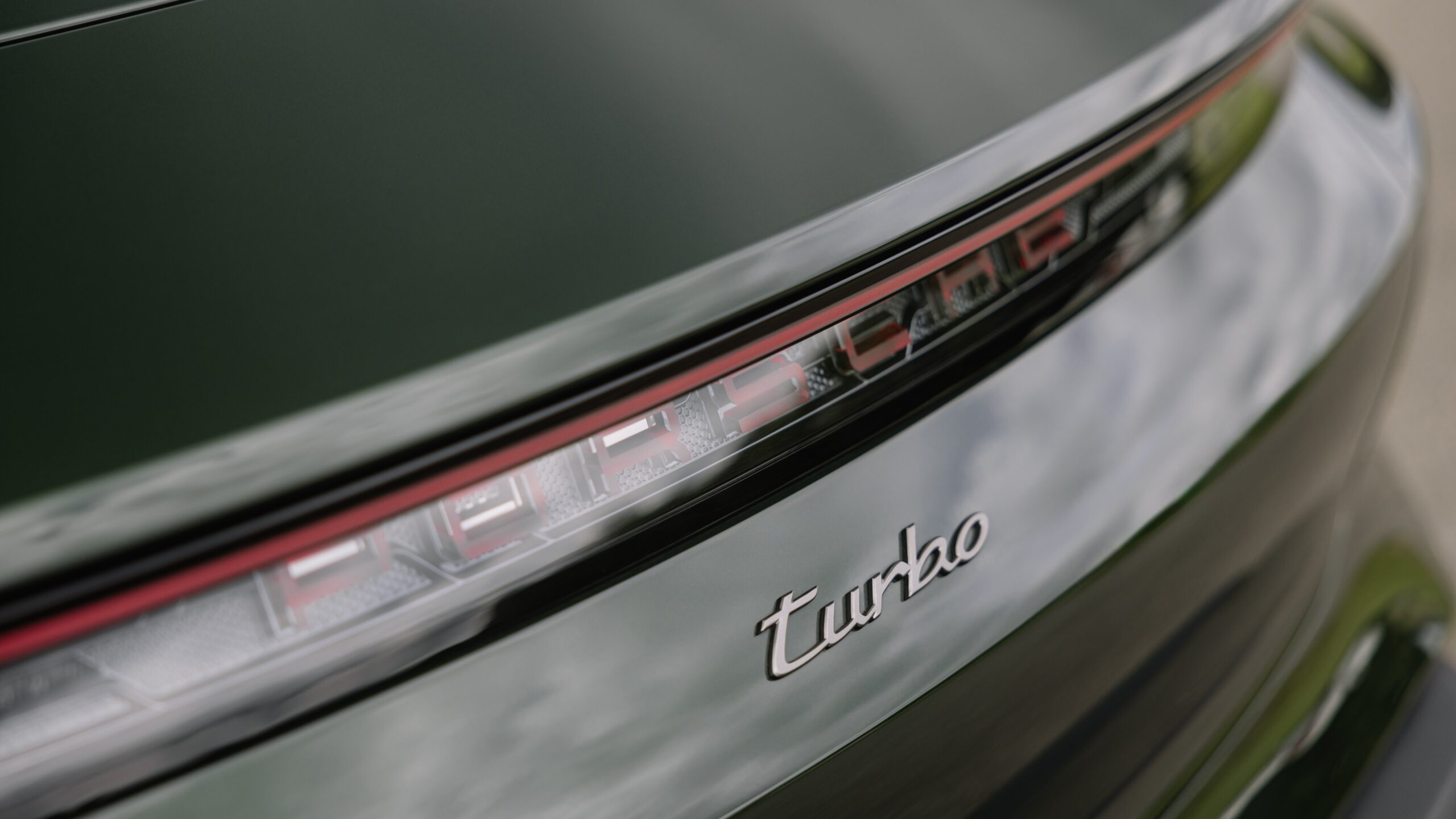 is the porsche tycan turbo a turbo