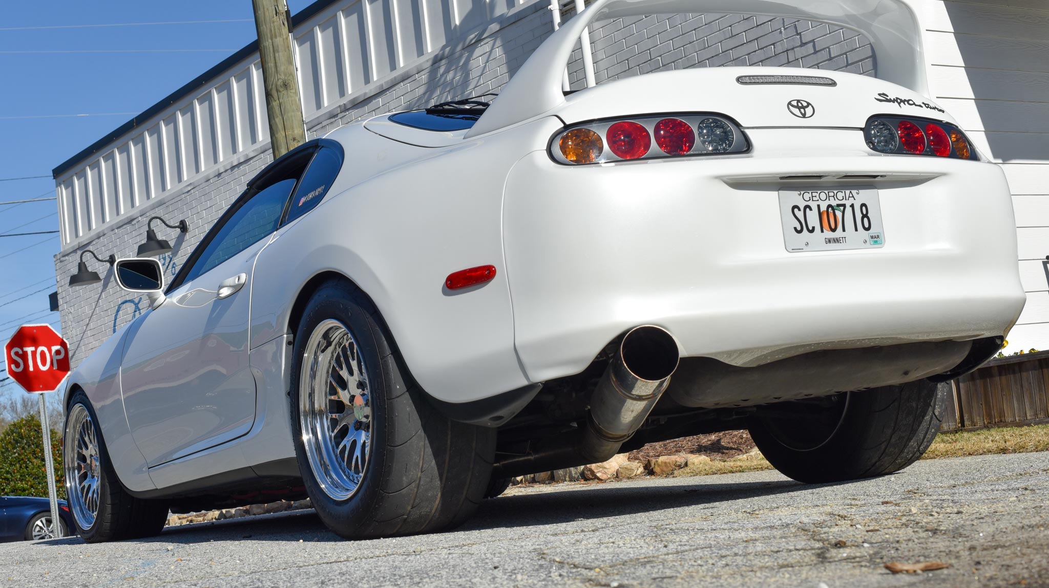 White Supra