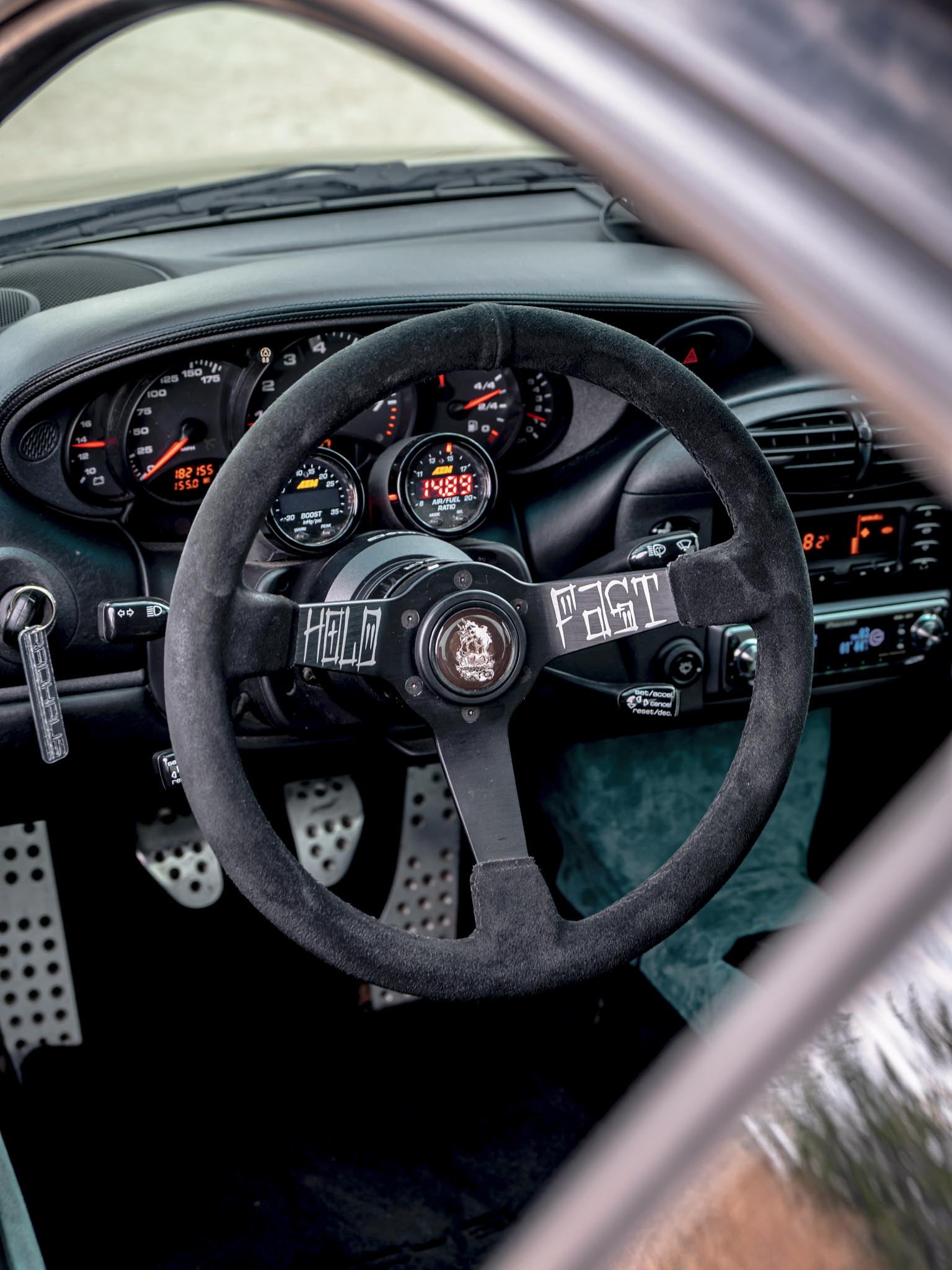 Porsche 996 steering wheel