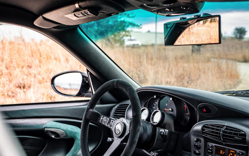 Porsche 996 interior