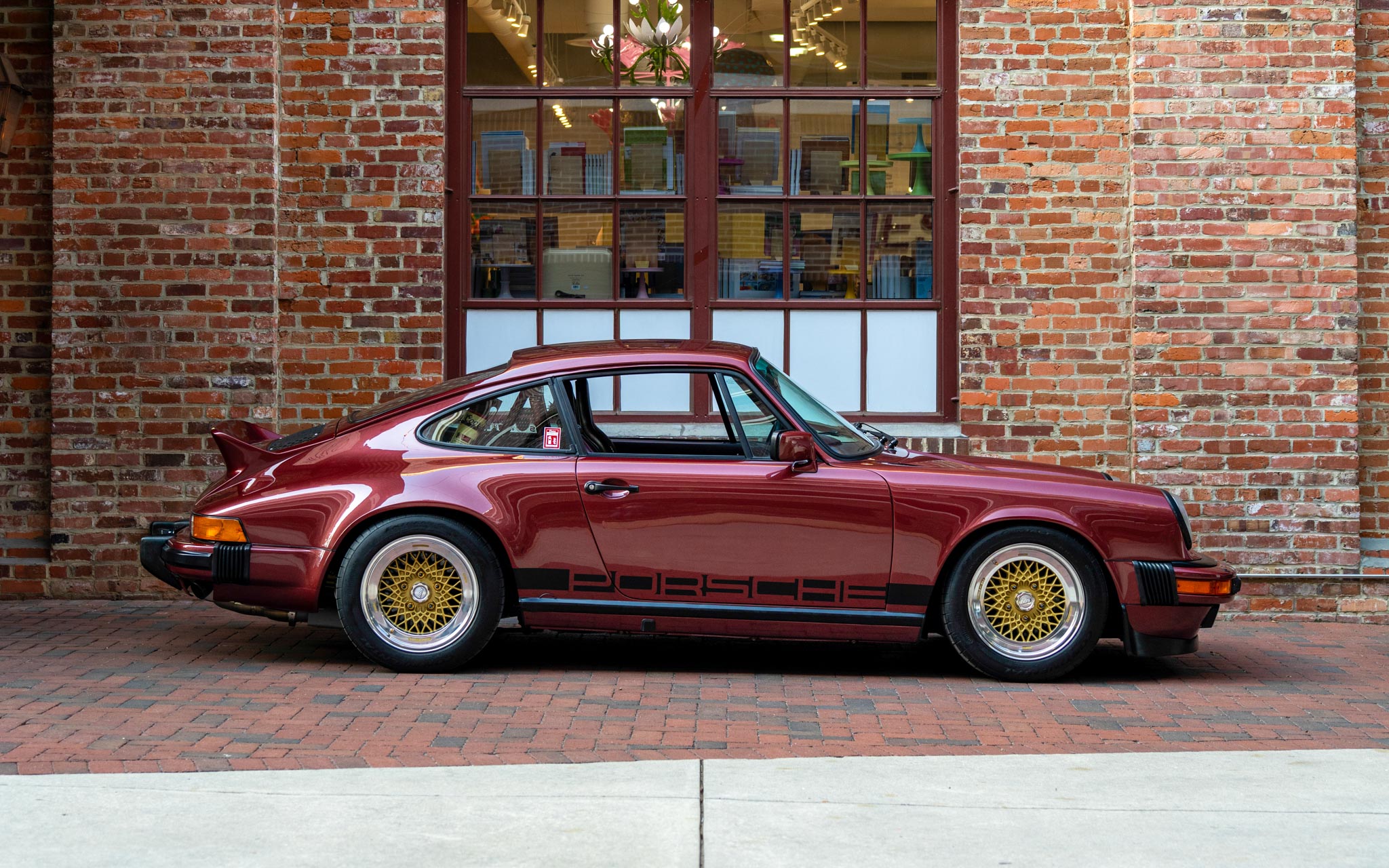 Garnet Red Metallic Porsche