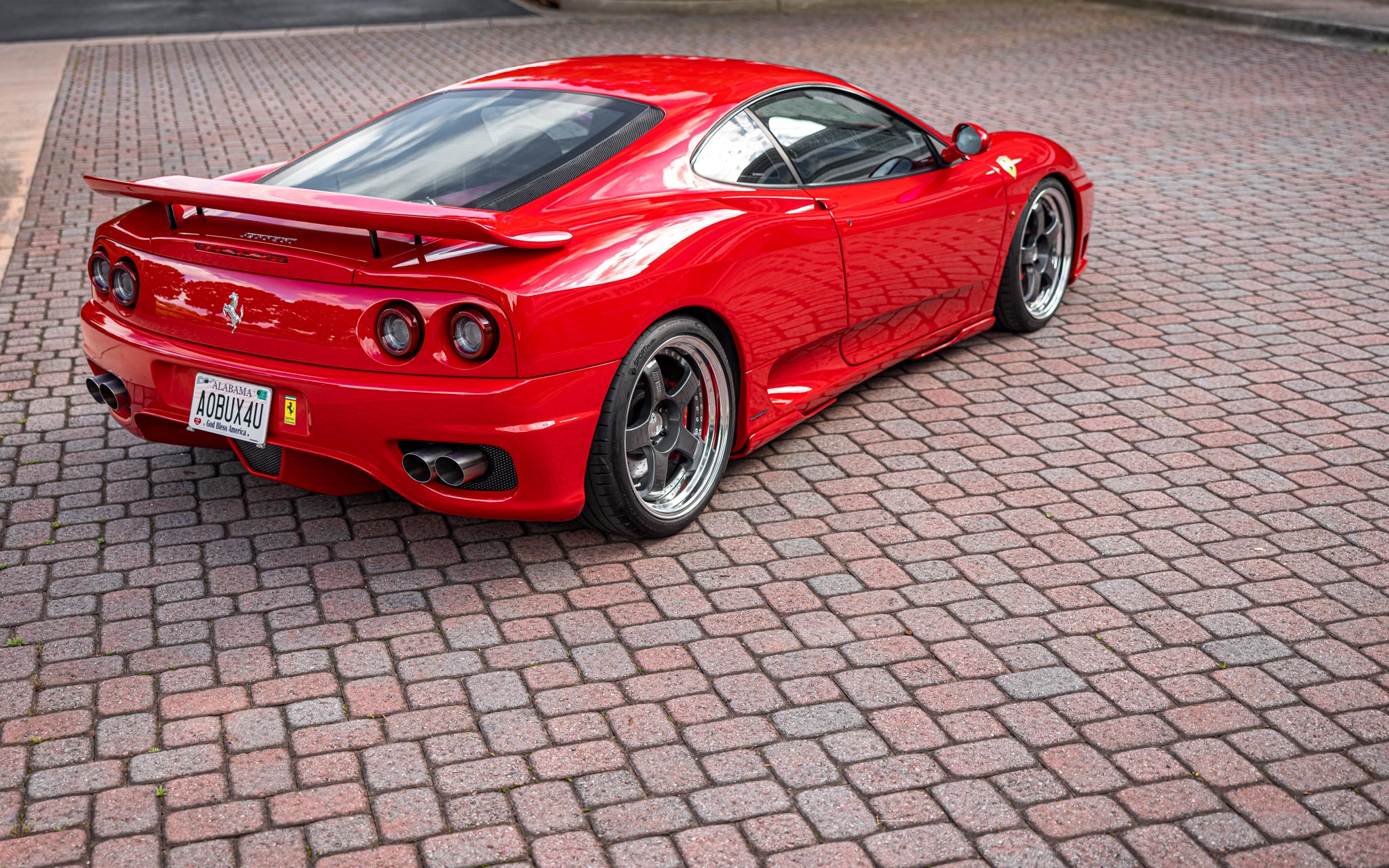 lowered Ferrari 360 Modena